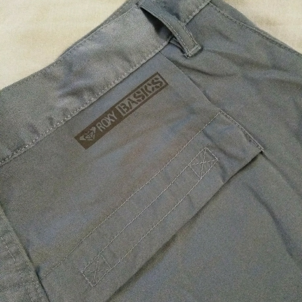 🌺ROXY QUICKSILVER SHORTS - Picture 3 of 4